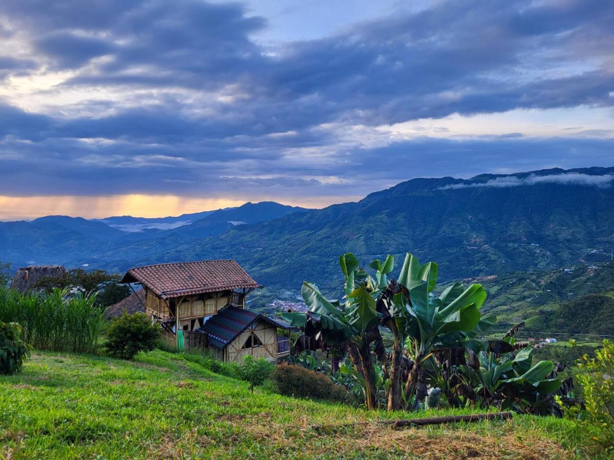 Ecohotel Soplo Del Tambo Cocorná Exteriér fotografie